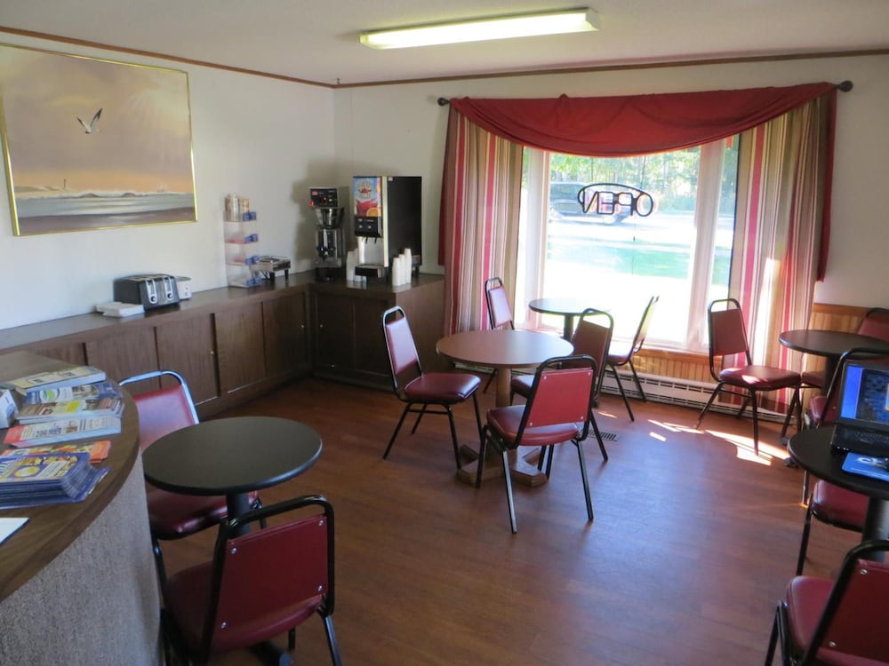 Starlite Budget Inn 36/46
