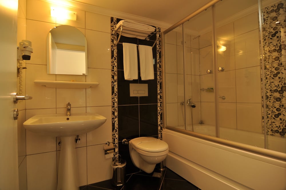 Delfi Hotel And Spa 24/67