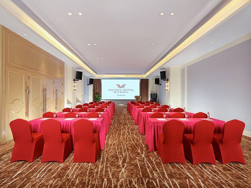 Vienna Hotel (Lingao store) 49/50