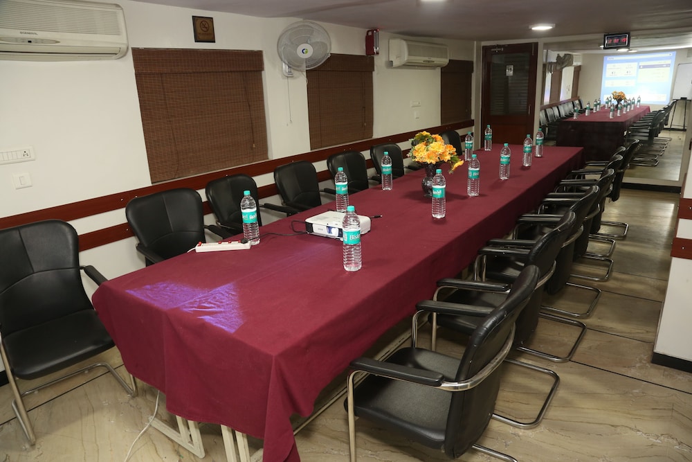 Hotel Jyoti 46/49