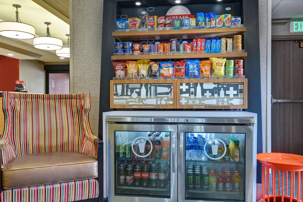 Hampton Inn Greenwood, SC 7/35