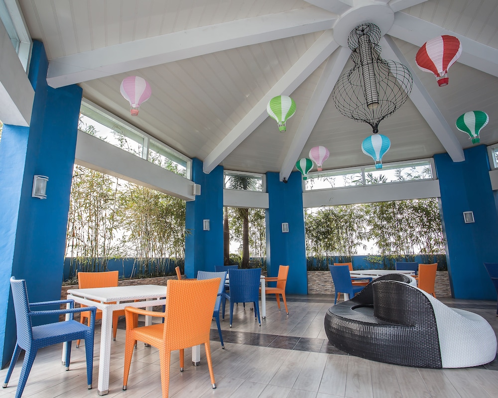 Y2 Residence Hotel 49/68
