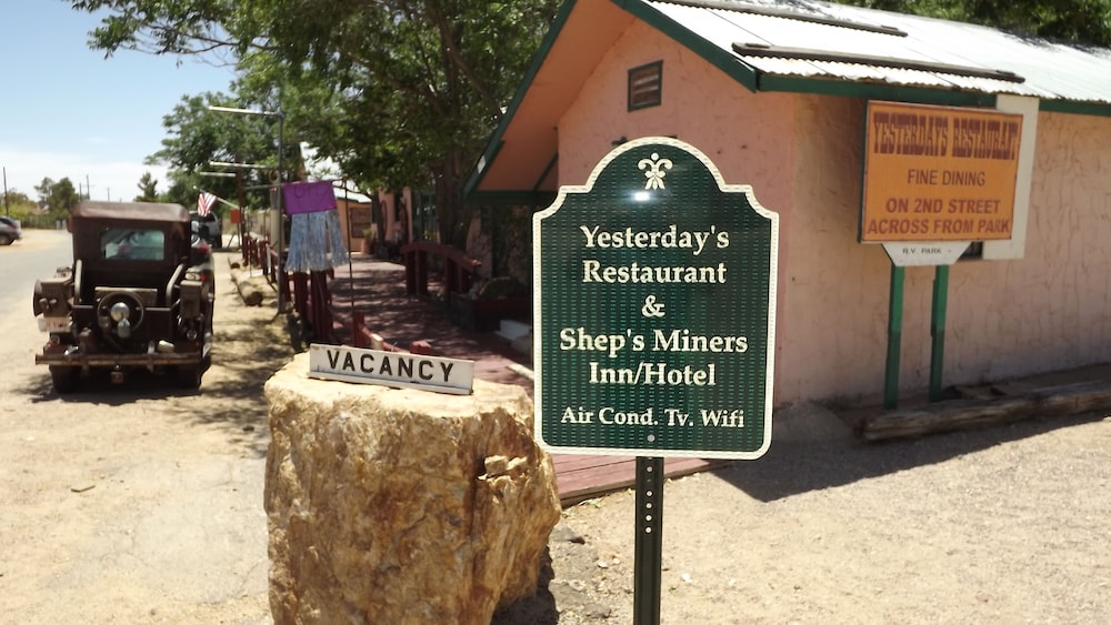 Shep's Miners Inn 25/50