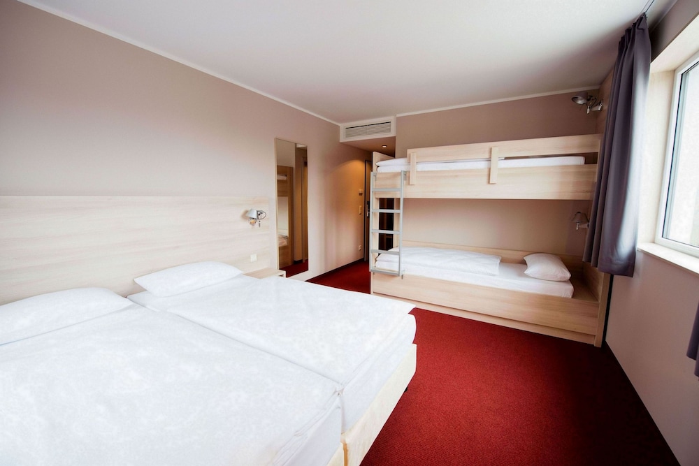 SERWAYS HOTEL HEILIGENROTH 5/24