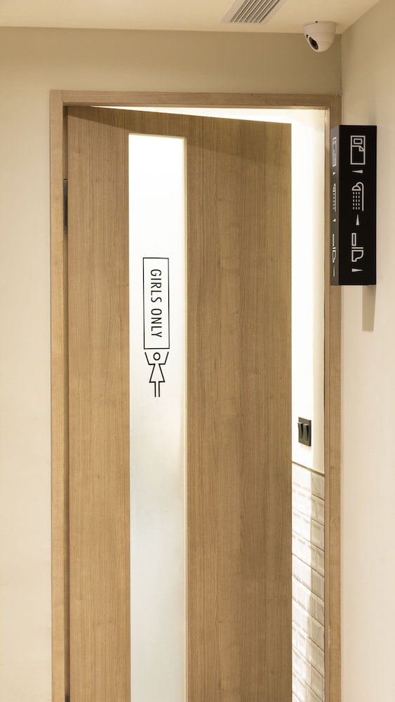 Meander Taipei Hostel photo5