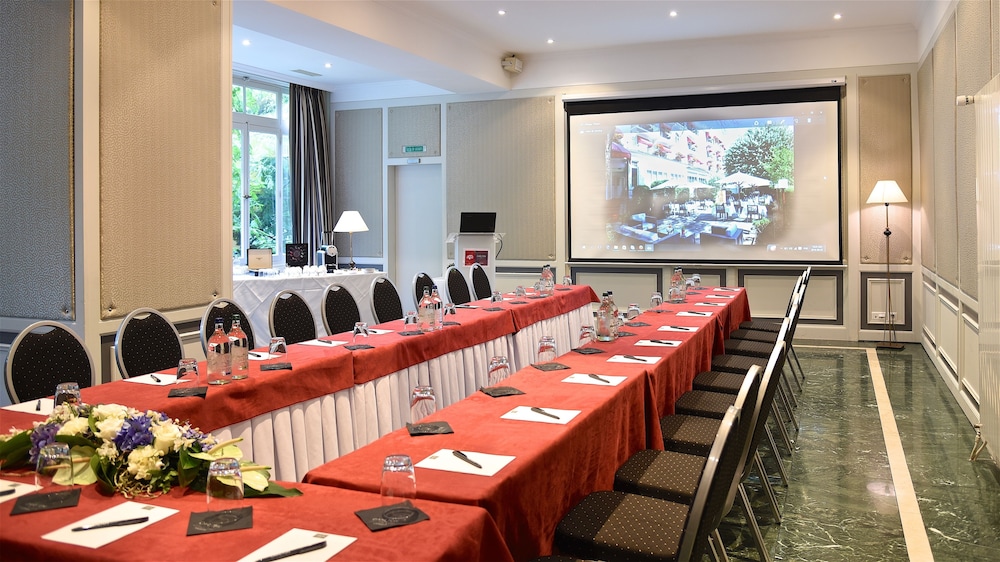 Carlton Lausanne Boutique Hotel 45/47