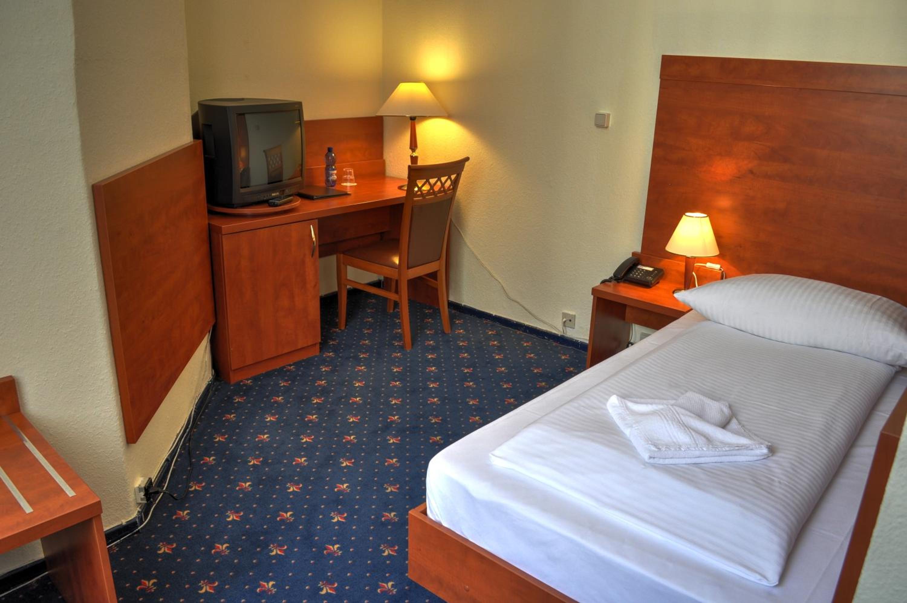 غرفة مفردة، Hotel Europa City 7/10