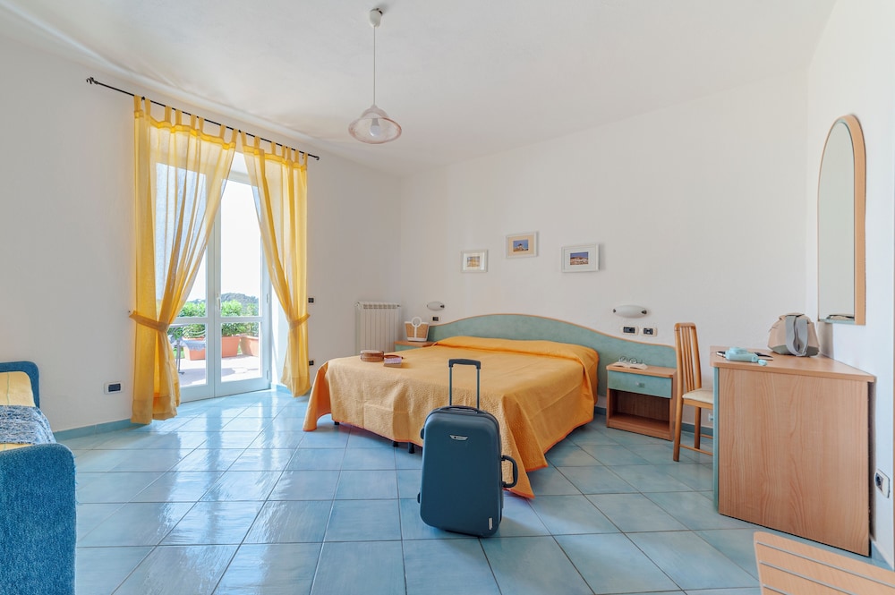 HOTEL POGGIO DEL SOLE 34/56