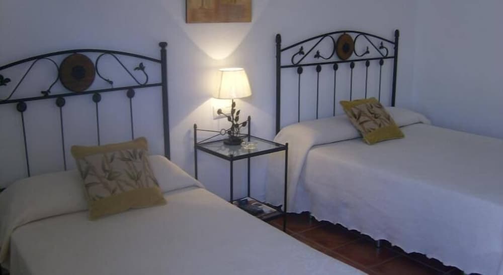 Hostal El Canario 16/36