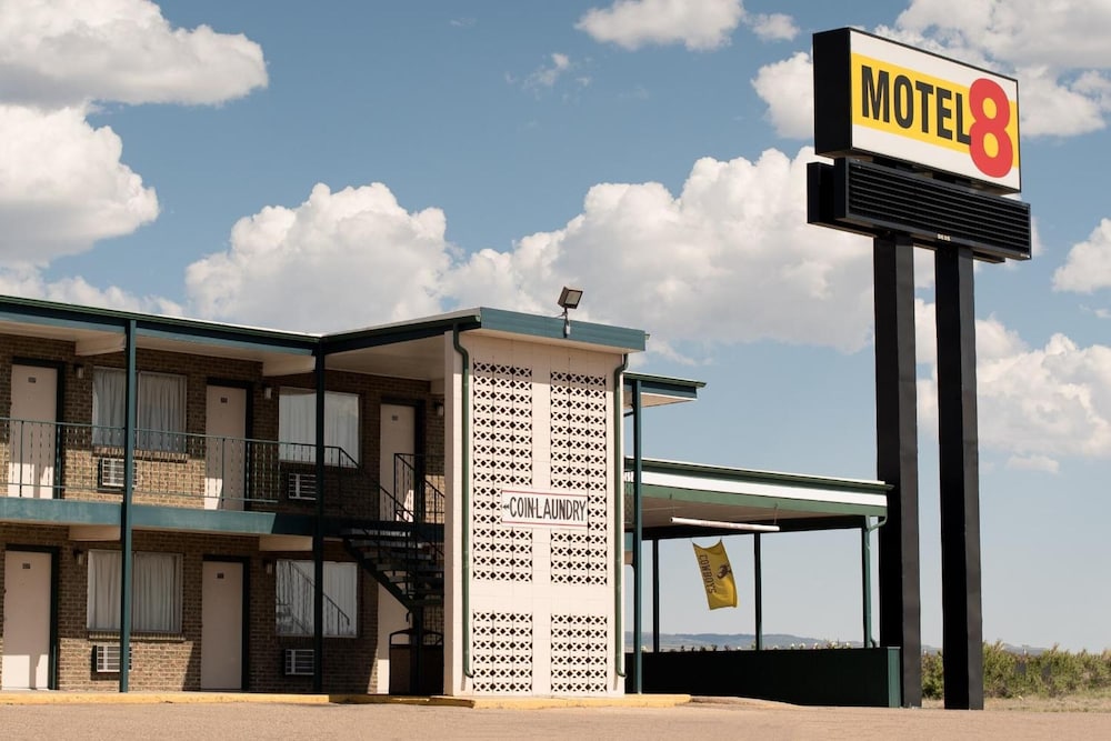 Motel 8 Laramie 1/27