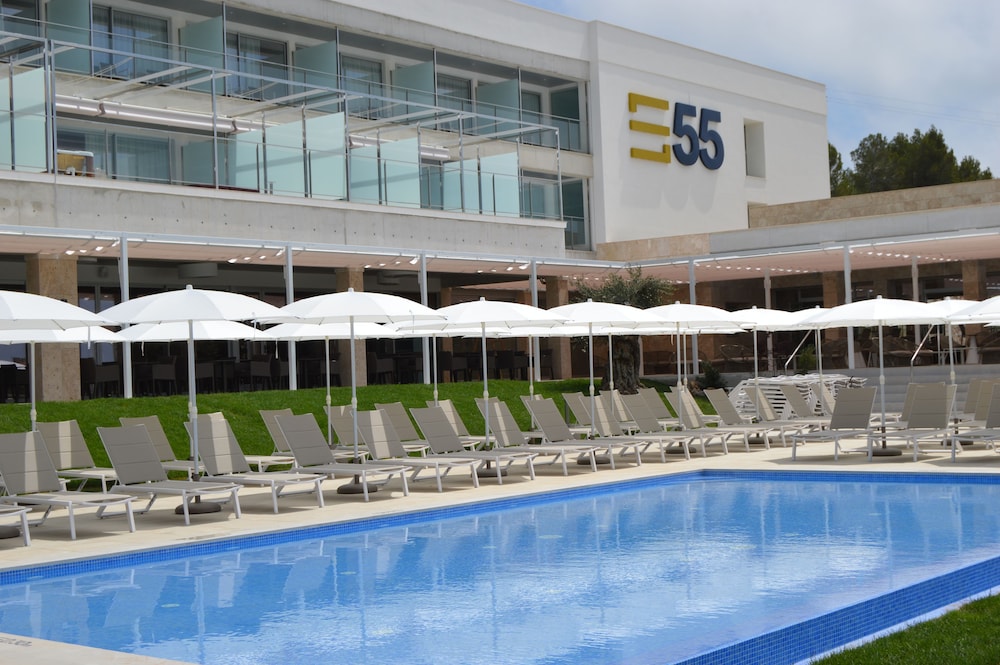 HOTEL 55 SANTO TOMAS 6/69