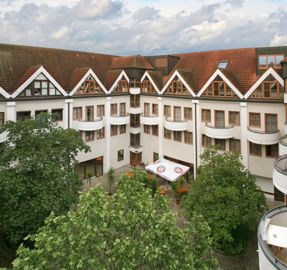 Kastanienhof 63/68