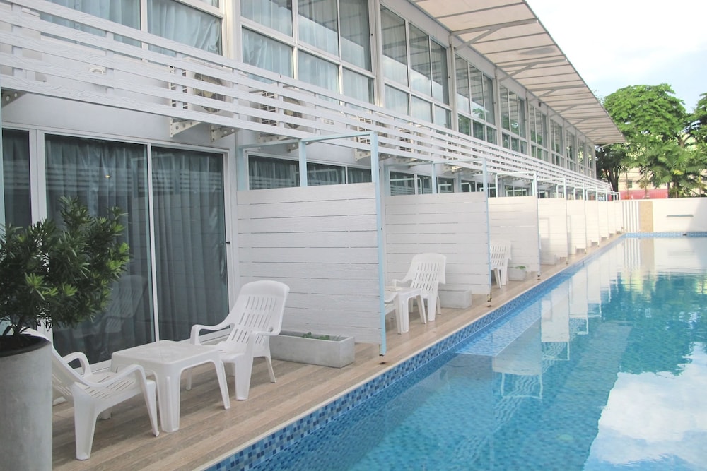 Pool Villa Donmueang 1/50