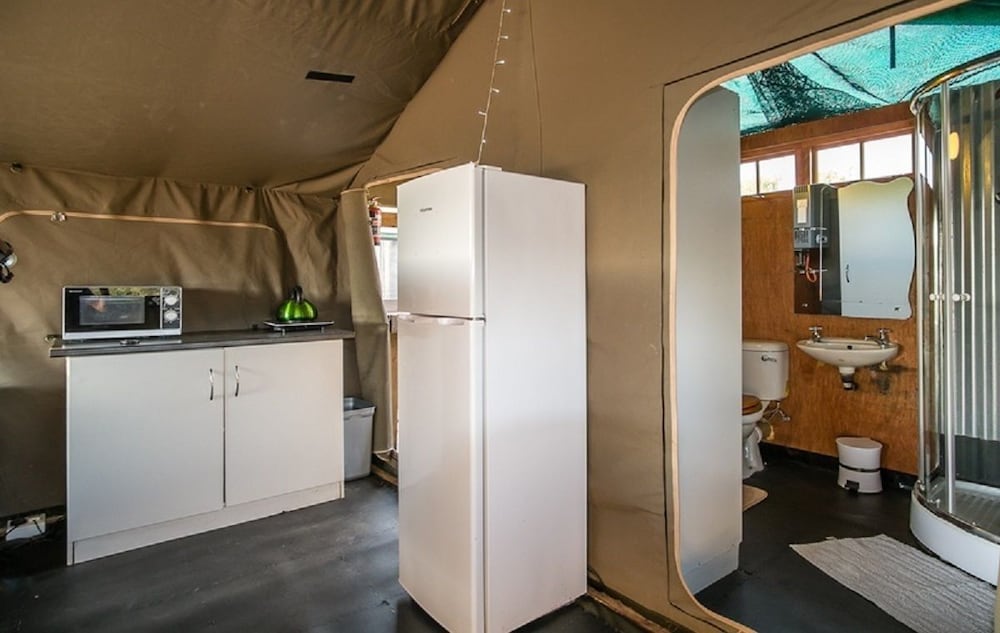 West Coast Luxury Tents 27/27