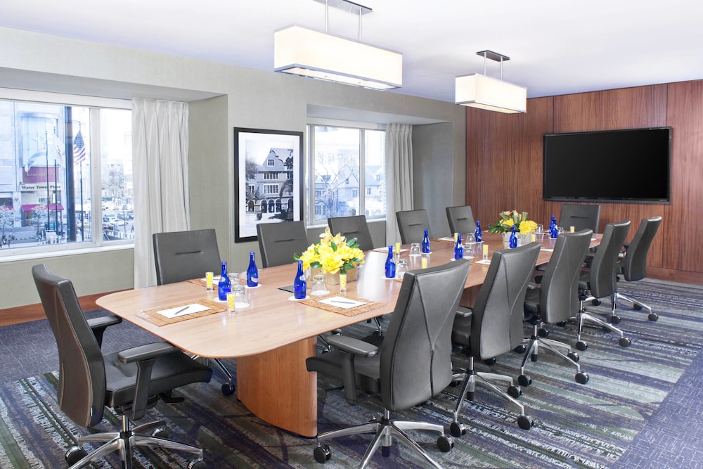 WESTIN MICHIGAN AVENUE 46/58