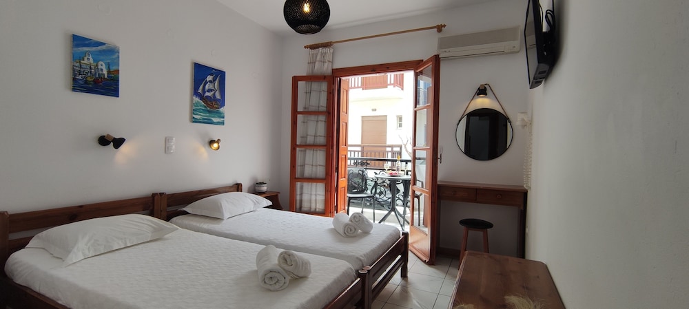 Kapetanos Rooms 10/50