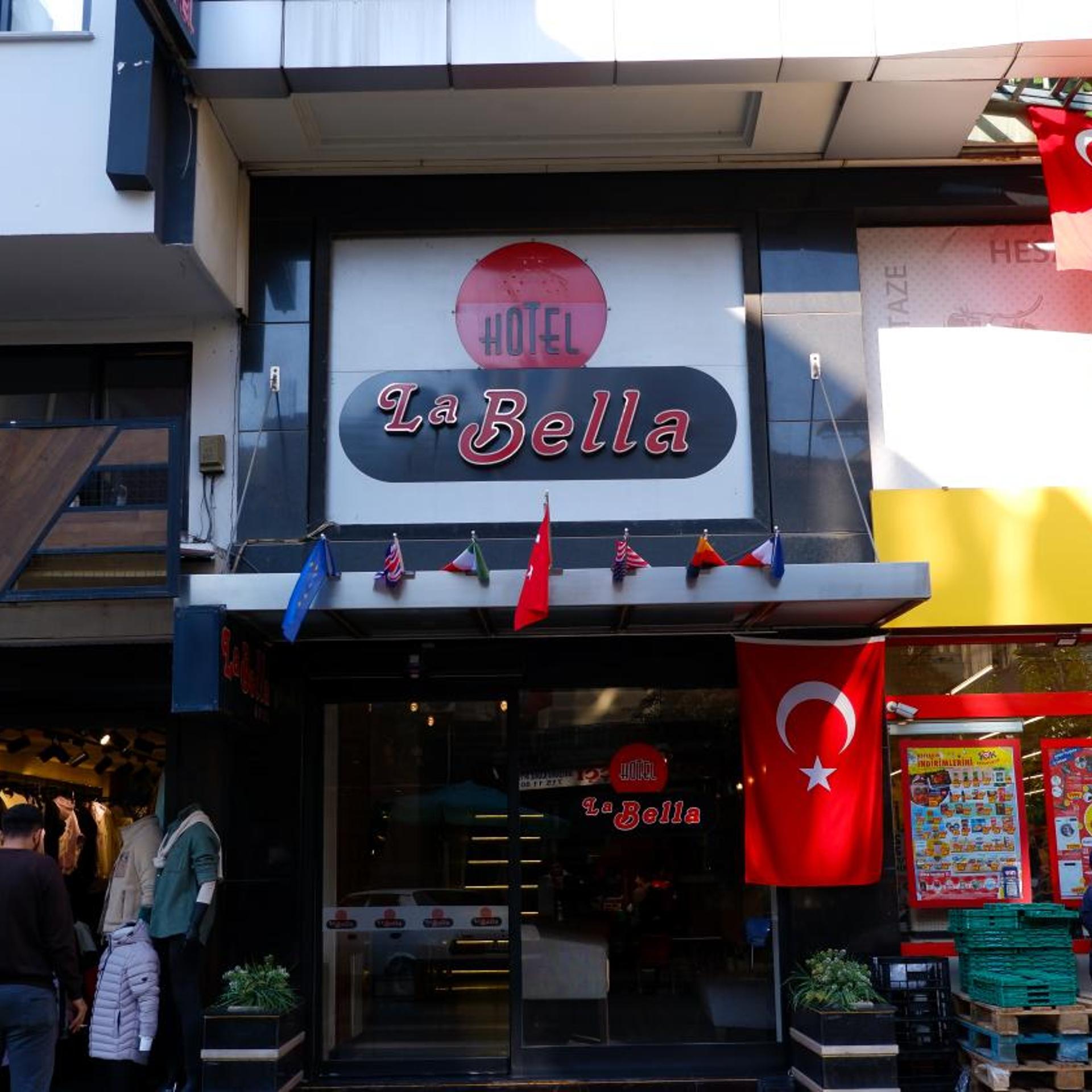La Bella Salihli 2/50