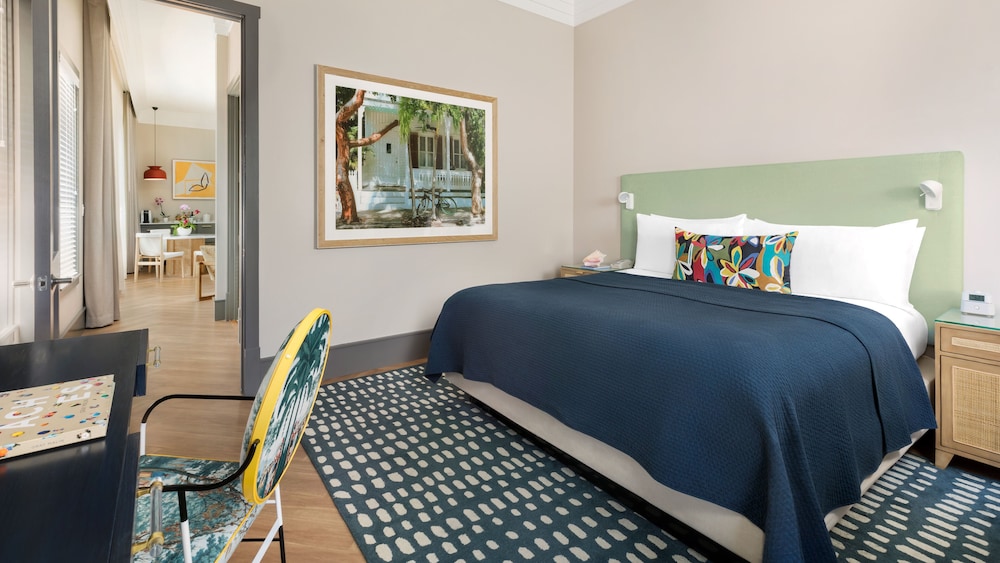 1 Bedroom, Residence, Suite, King Bed, Sofa