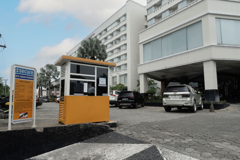 Hotel Pangeran Pekanbaru 65/66