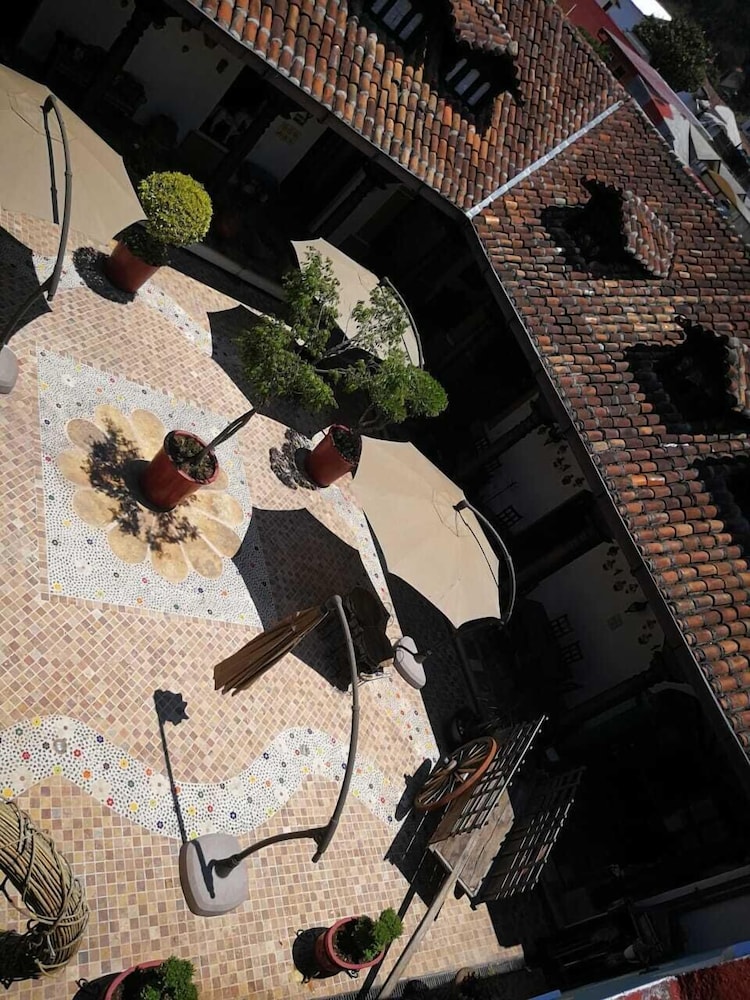 Plaza San Cristobal Inn 49/50