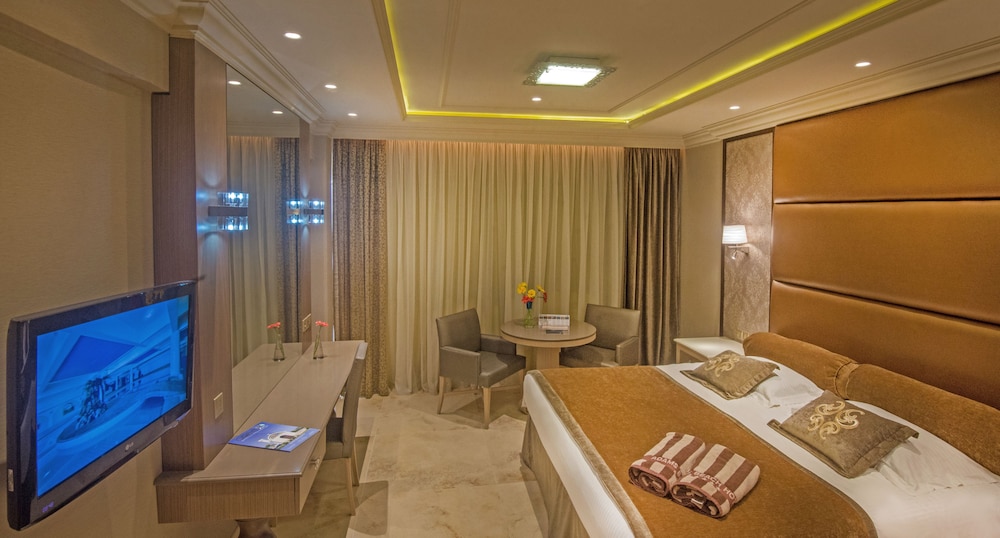 Adams Beach Hotel Deluxe Wing (Adults Only) 36/64