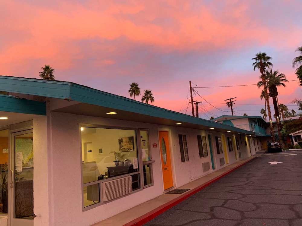 Adara Hotel Palm Springs 1/53