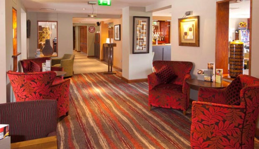 Premier Inn Manchester Bury 17/22
