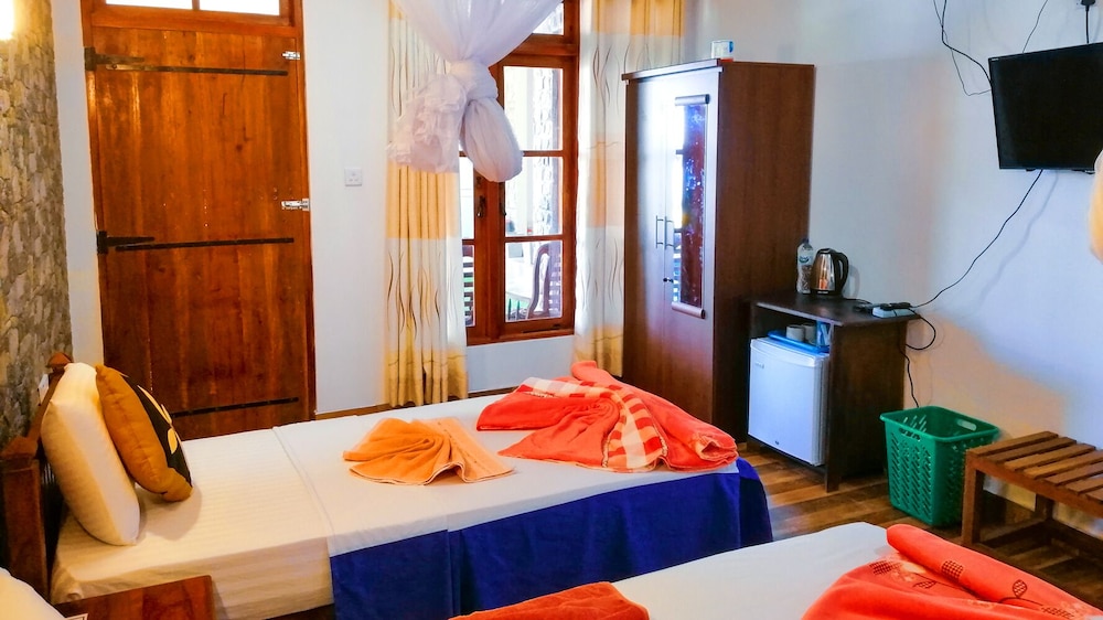 Paraiso Guest House 7/47