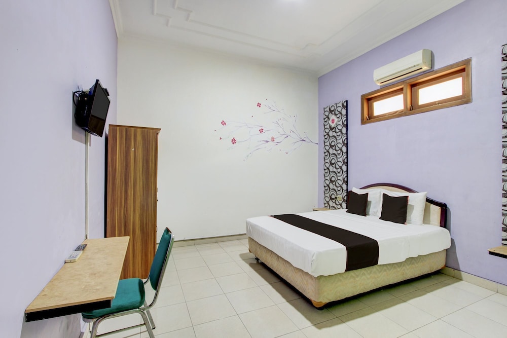 Hotel O Solo near RS JIH Solo formerly Azifa Inn 13/27