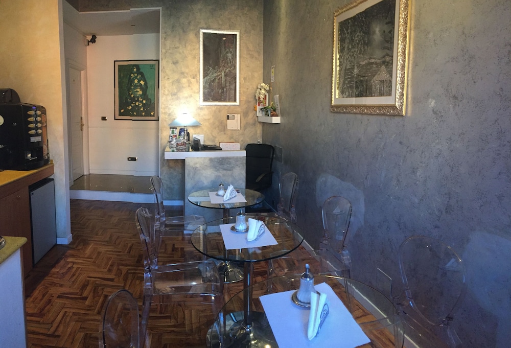 Relais Conte Di Cavour De Luxe 5/25