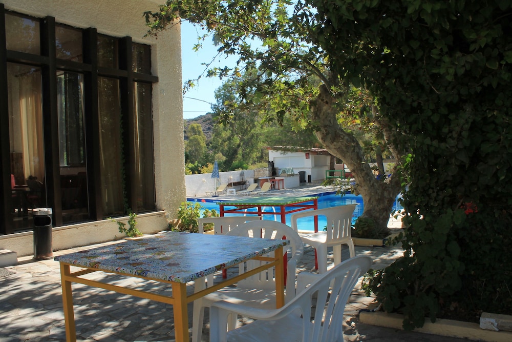Hotel Esperides 27/31