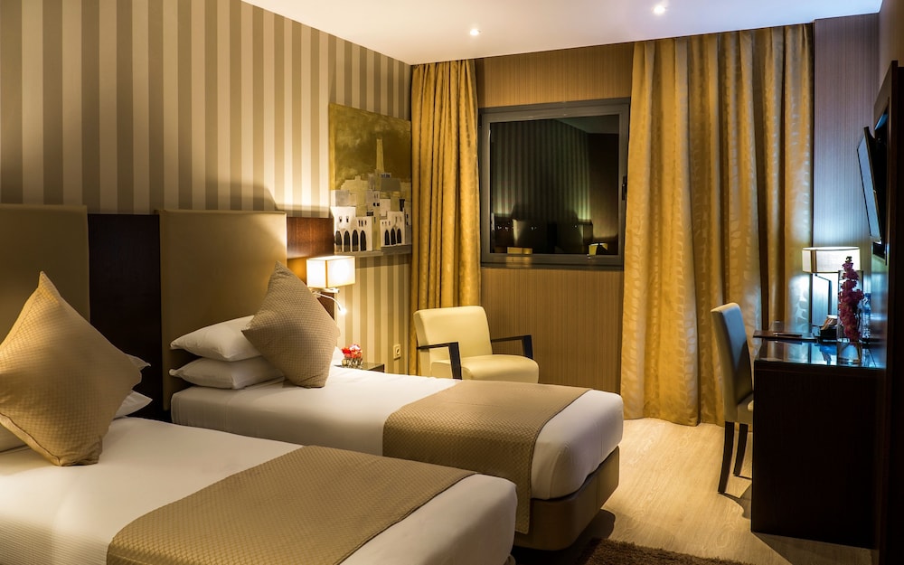 Az Hotel Zeralda 12/43
