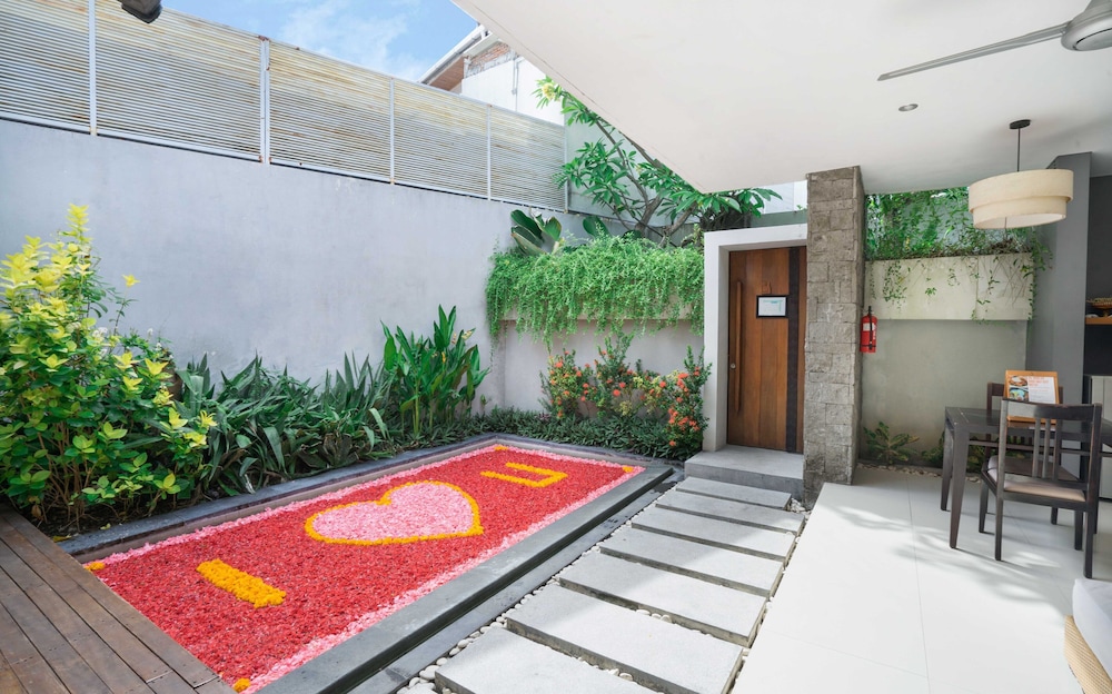 SAMAJA VILLAS KUNTI 61/67