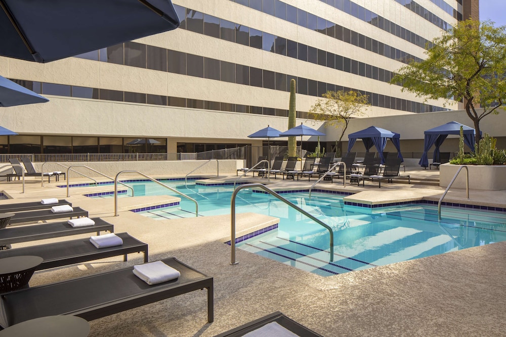 Hyatt Regency Phoenix 14/50