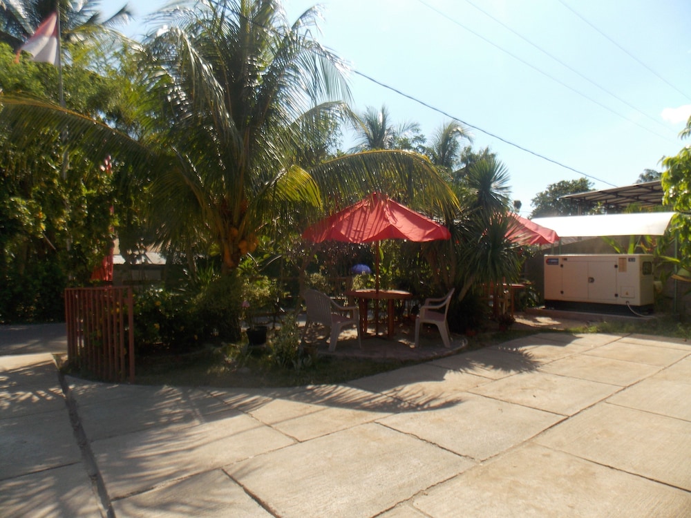 Komodo Lodge 37/47