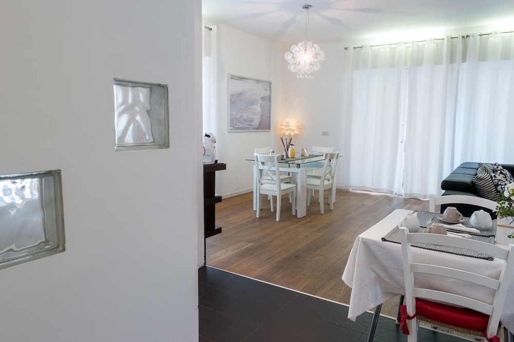 Ca' Rebeka Venice 35/40