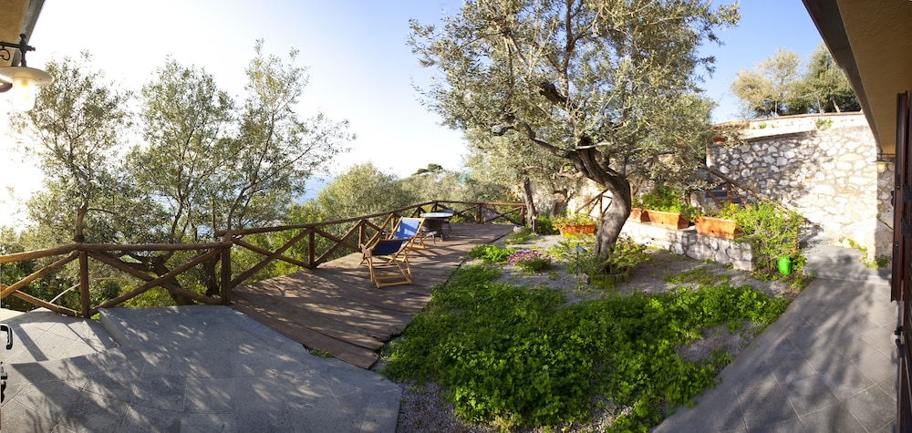 Villa Angelina 39/48