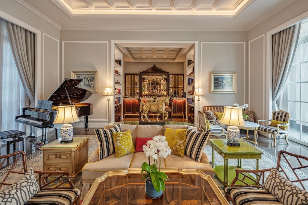 Mia Saigon Luxury Boutique Hotel 35/72