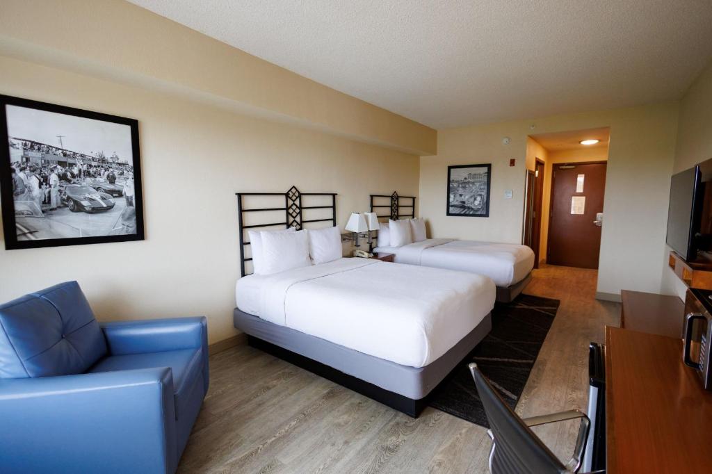 Classic, Double Bed, Parking Lot View, No Balcony