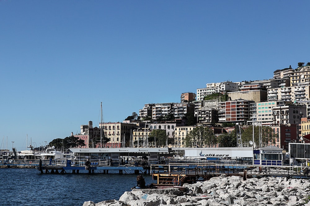 H Rooms Naples Boutique Hotel 43/50