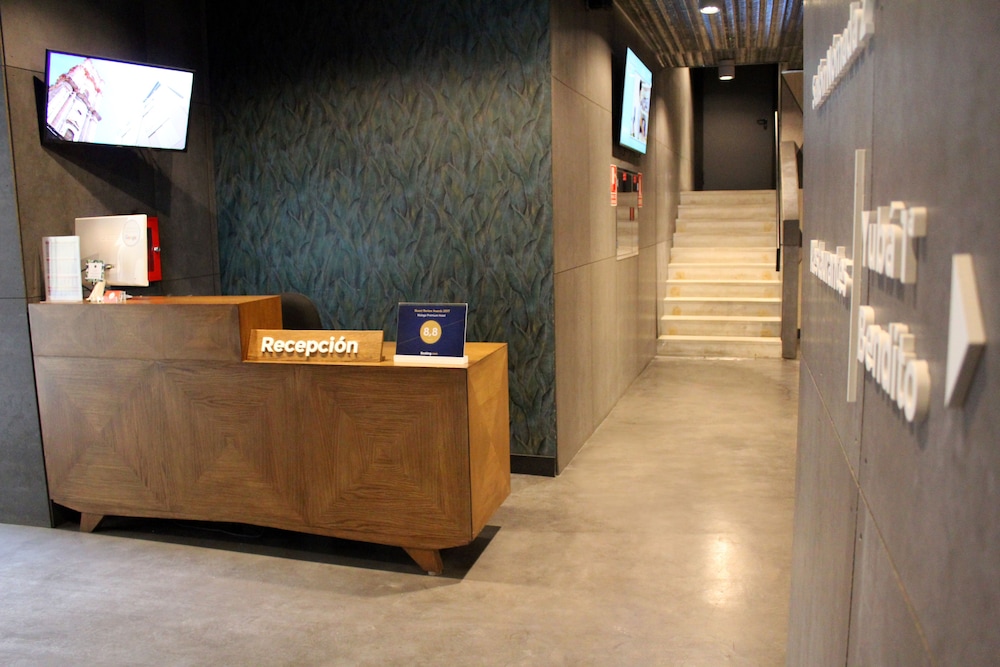 Malaga Premium Hotel 4/70