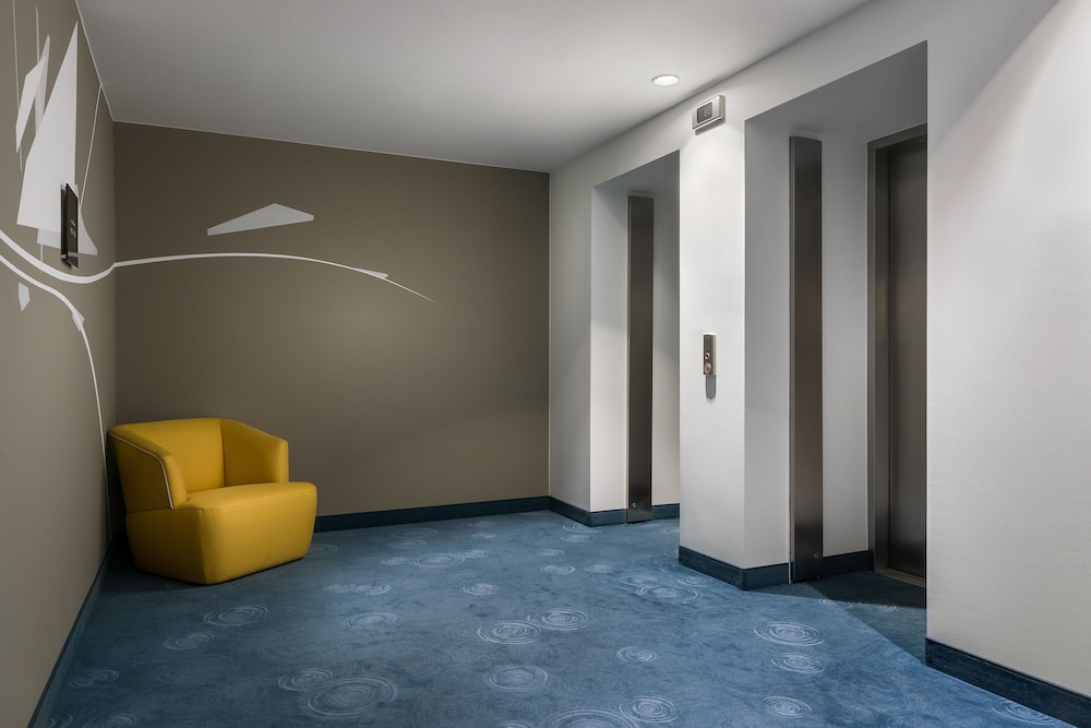 Holiday Inn - the niu, Welly Kiel by IHG 28/47
