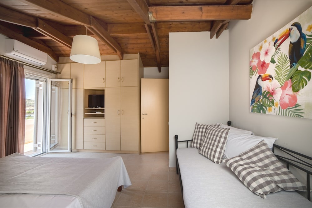 Villa Provenza 3/34