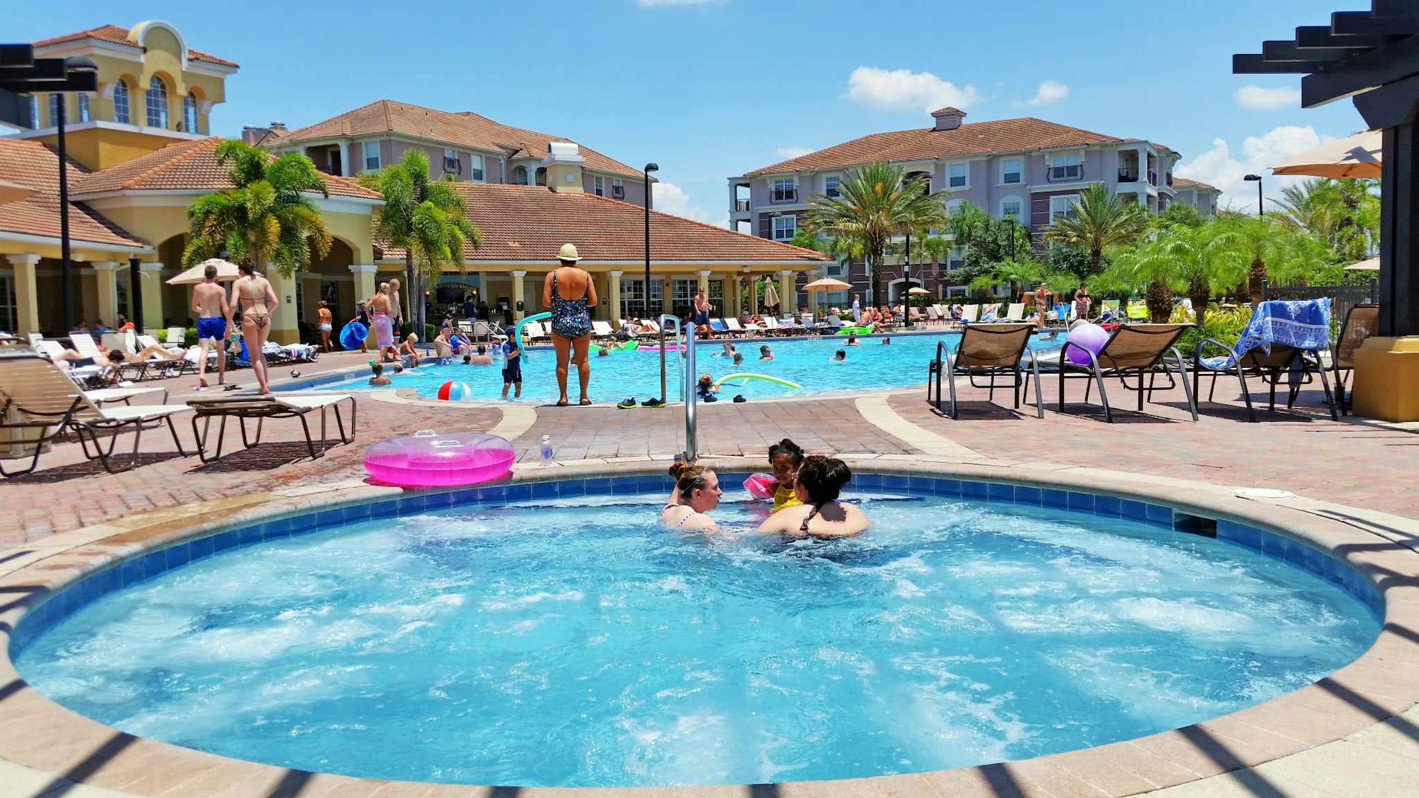 Vista Cay Resort by Casiola Vacation Homes 16/32
