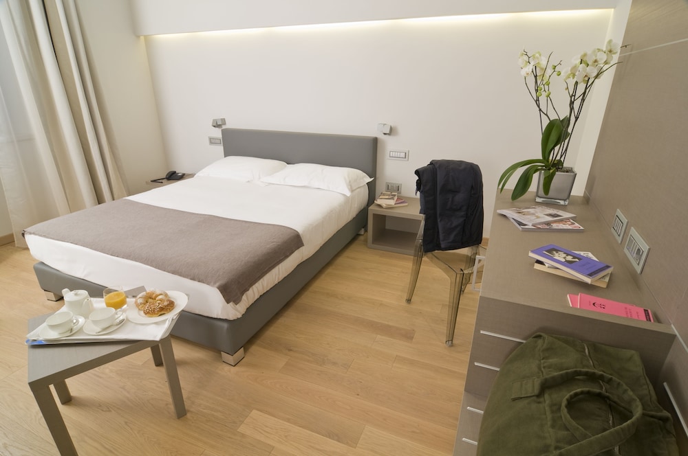 Hotel di Varese 21/50
