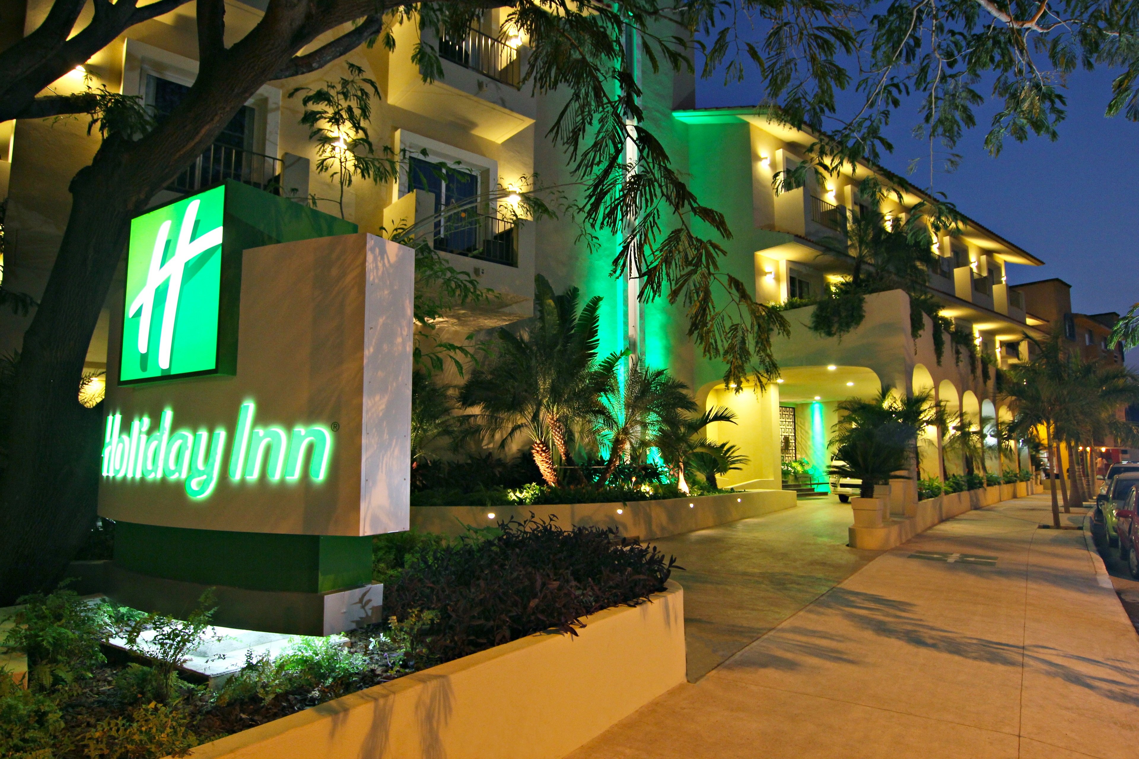 HOLIDAY INN HUATULCO 2/39