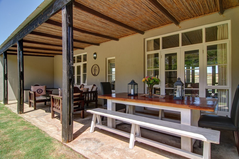 Blue Gum Country Estate 70/89