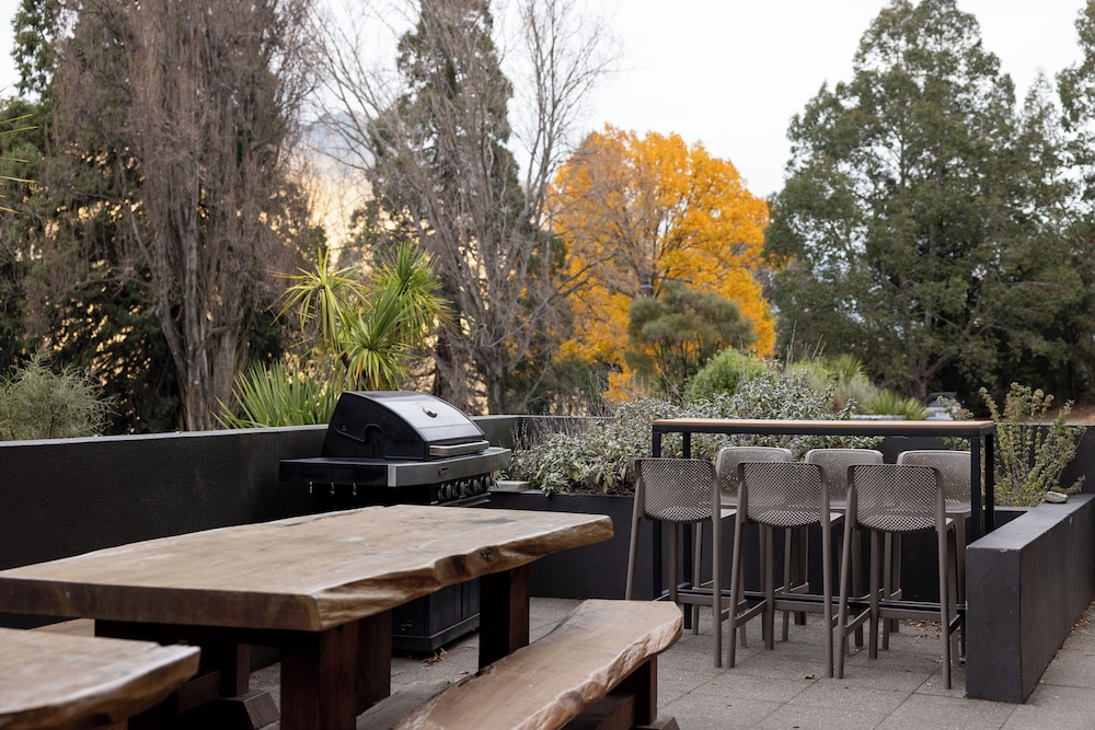 Haka House Queenstown Lakefront 34/50