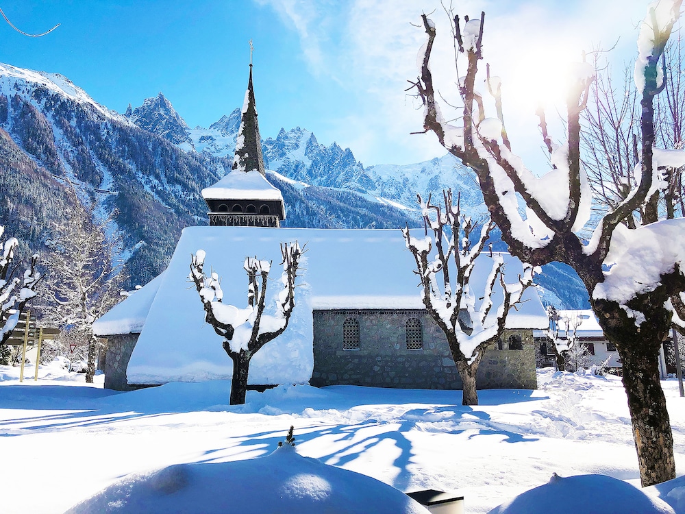 Chalet Hotel Le Castel 68/74