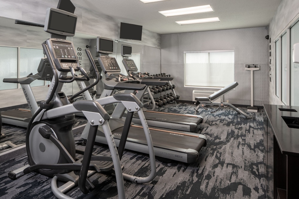 Fairfield Inn Suites By Marriott Gulfport 33/54